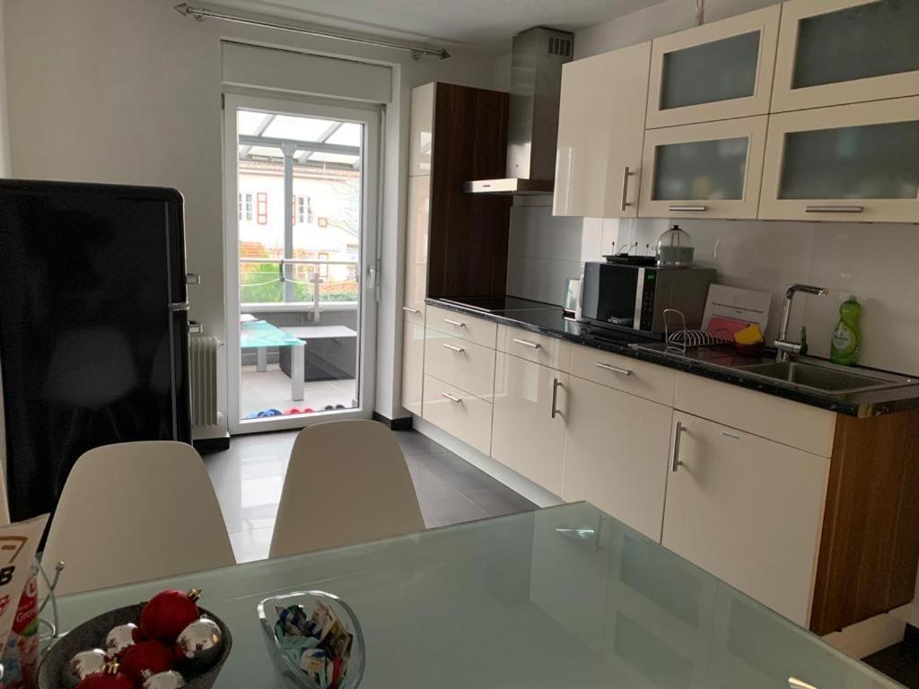 Guenstige Zimmer-unterkunft Mit Gemeinschaftsbad * Lorrach